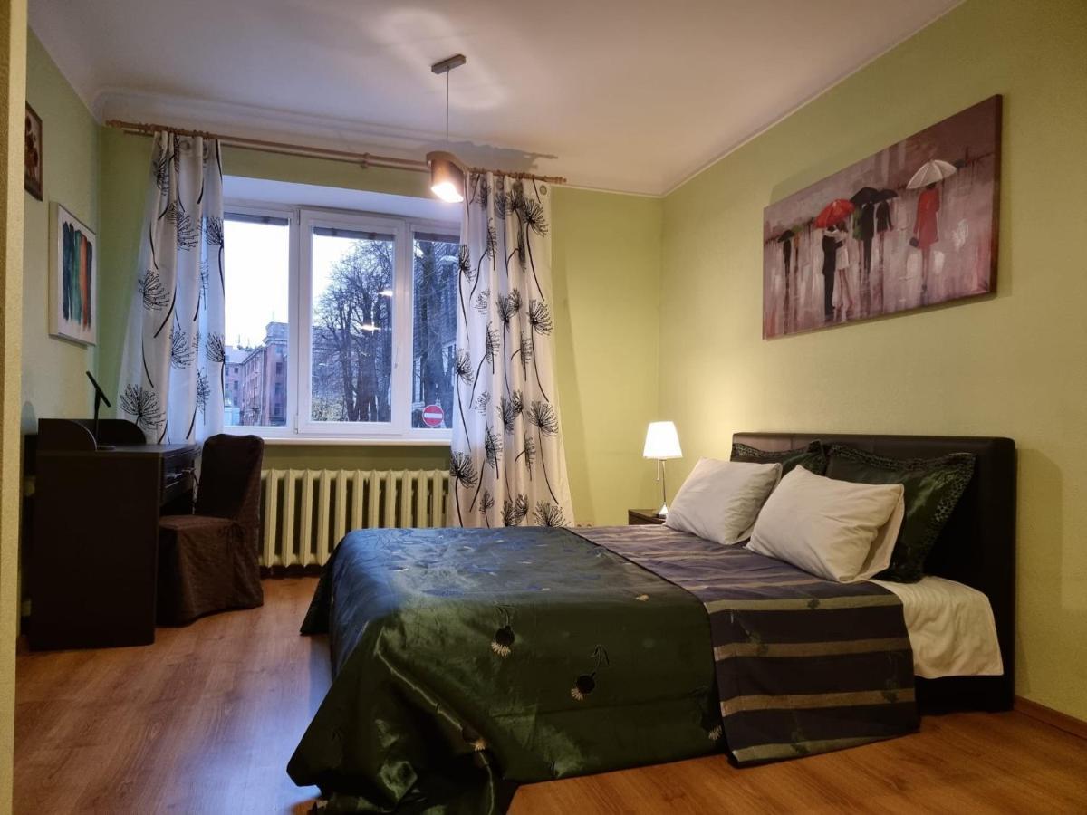 3 Bedrooms Next To Dom Square Lejlighed Riga